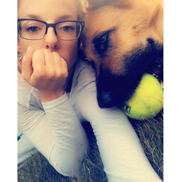 Meet your Posher, Brittany - Picture 7 of 8